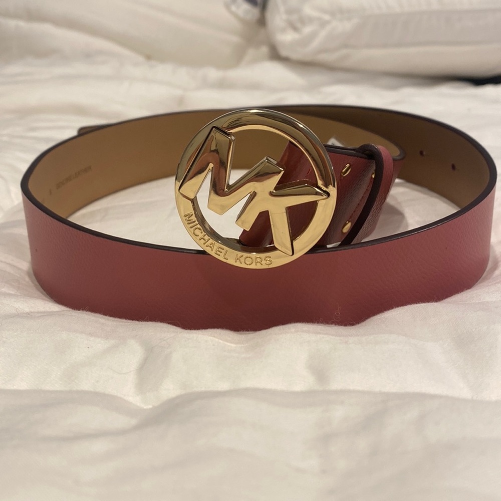 MK Michael Kors Magenta designer Belt